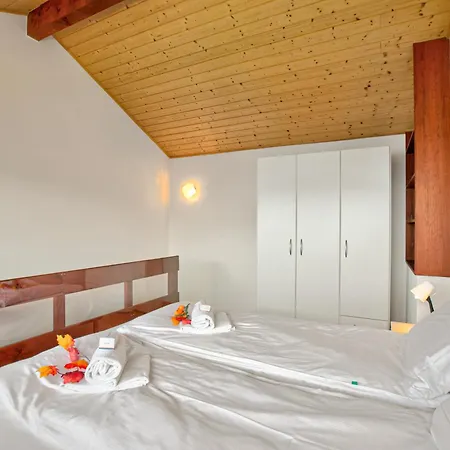 Casa Angelina Panoramica - Monte Bre - Happy Appartement Lugano