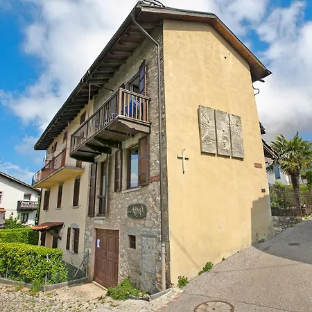 Casa Angelina Panoramica - Monte Bre - Happy Appartement