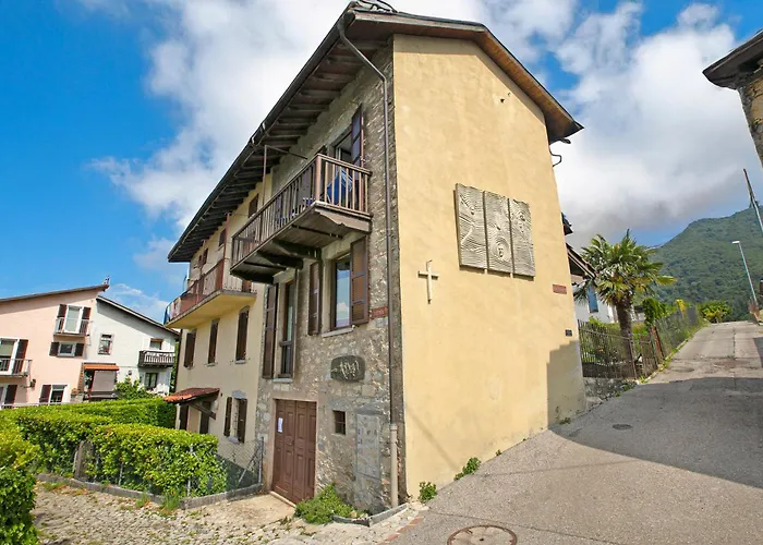 Casa Angelina Panoramica - Monte Bre - Happy דירה